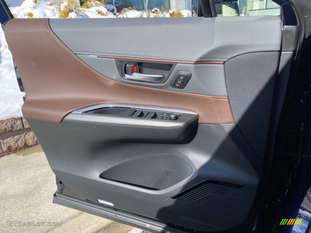 2021 Venza Hybrid Limited AWD - Blueprint / Black photo #22