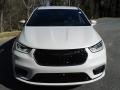2021 Luxury White Pearl Chrysler Pacifica Touring L  photo #3
