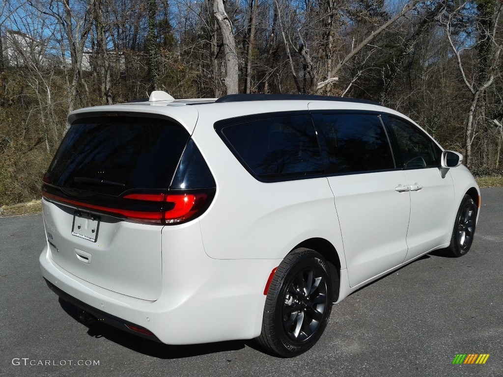 2021 Pacifica Touring L - Luxury White Pearl / Black photo #6