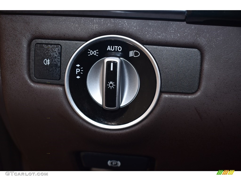 2017 Mercedes-Benz GLS 550 4Matic Controls Photo #141001783