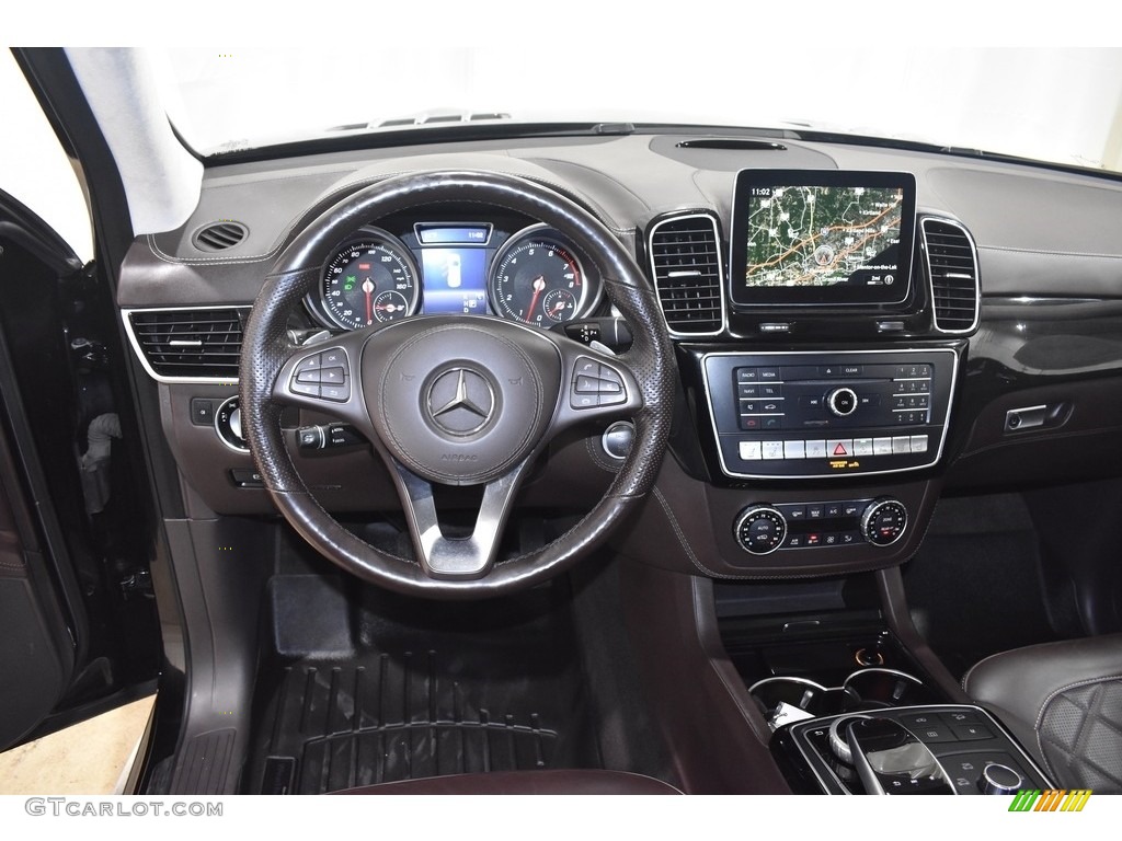 2017 Mercedes-Benz GLS 550 4Matic Dashboard Photos