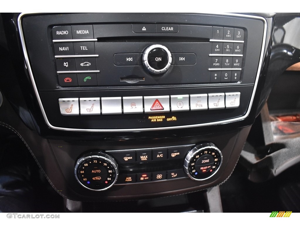 2017 Mercedes-Benz GLS 550 4Matic Controls Photo #141001849