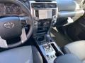 Super White - 4Runner SR5 Premium 4x4 Photo No. 3
