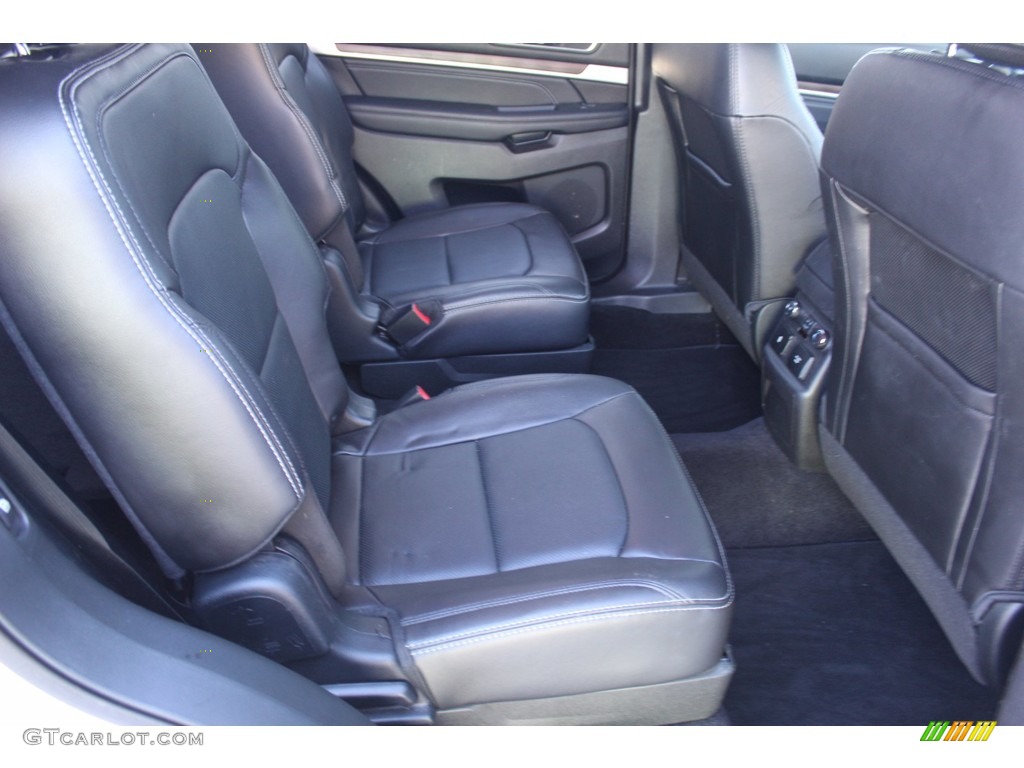 2018 Explorer Limited 4WD - White Platinum / Ebony Black photo #28