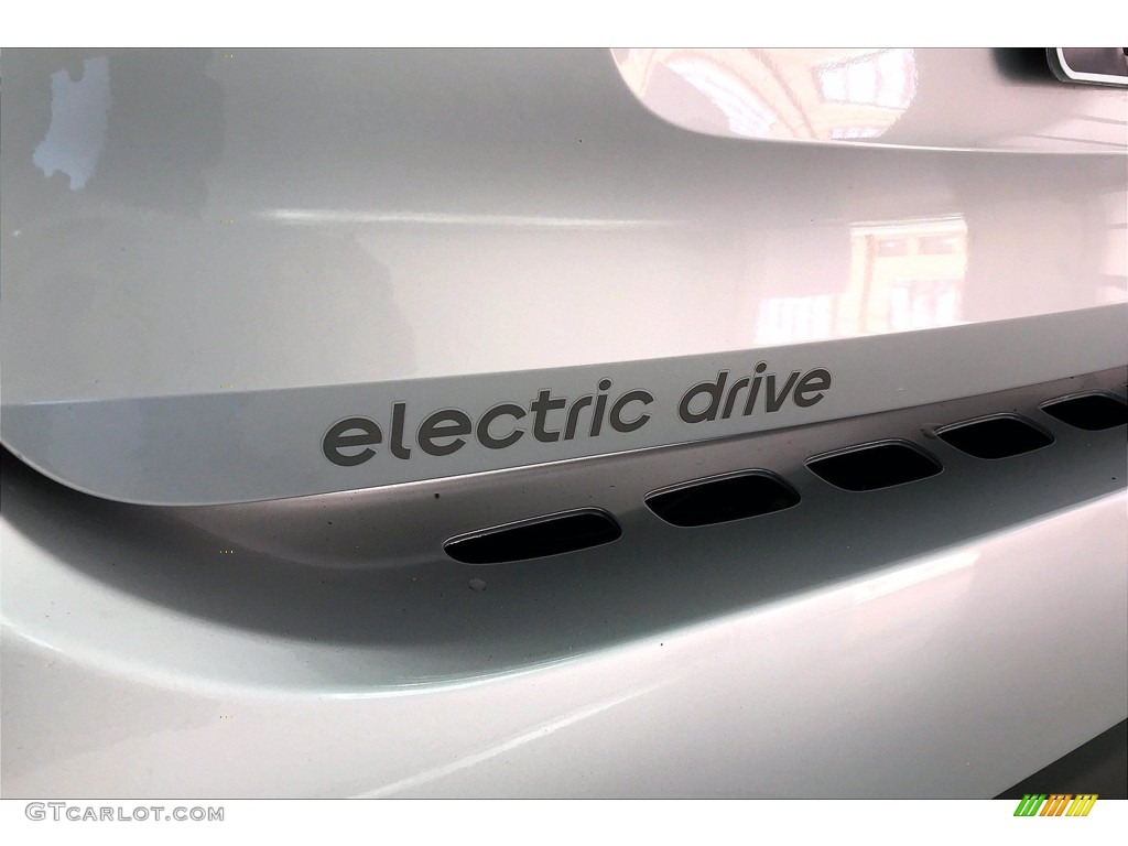 2017 Smart fortwo Electric Drive coupe Marks and Logos Photo #141007789