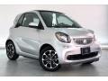 Front 3/4 View of 2017 fortwo Electric Drive coupe