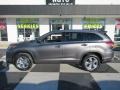 2019 Predawn Gray Mica Toyota Highlander Limited  photo #1