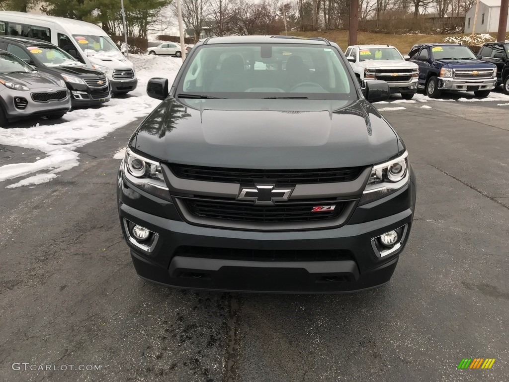 2018 Colorado Z71 Crew Cab 4x4 - Graphite Metallic / Jet Black photo #3