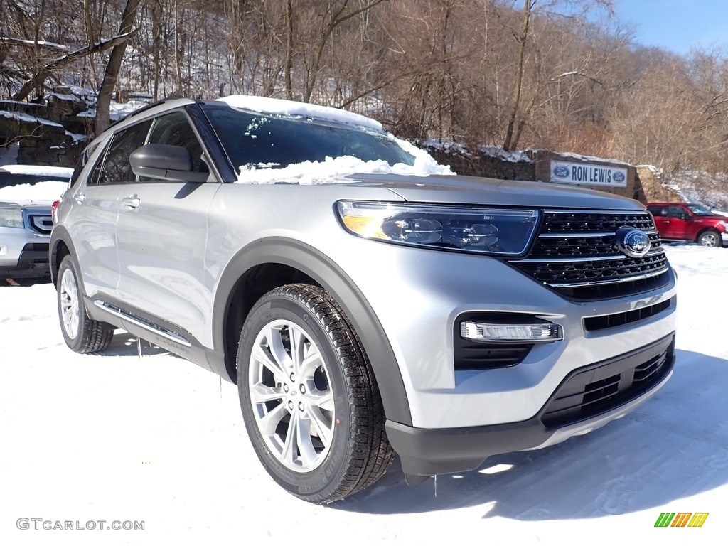 2021 Explorer XLT 4WD - Iconic Silver Metallic / Ebony photo #3