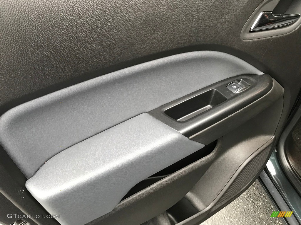 2018 Colorado Z71 Crew Cab 4x4 - Graphite Metallic / Jet Black photo #29