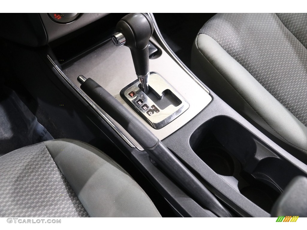 2011 Galant FE - Rave Red / Medium Gray photo #12