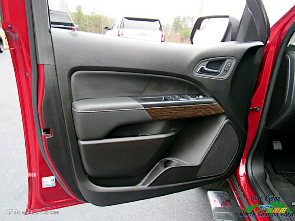 2018 GMC Canyon Denali Crew Cab Door Panel Photos