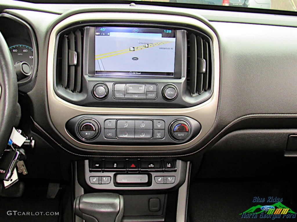 2018 GMC Canyon Denali Crew Cab Controls Photo #141018300