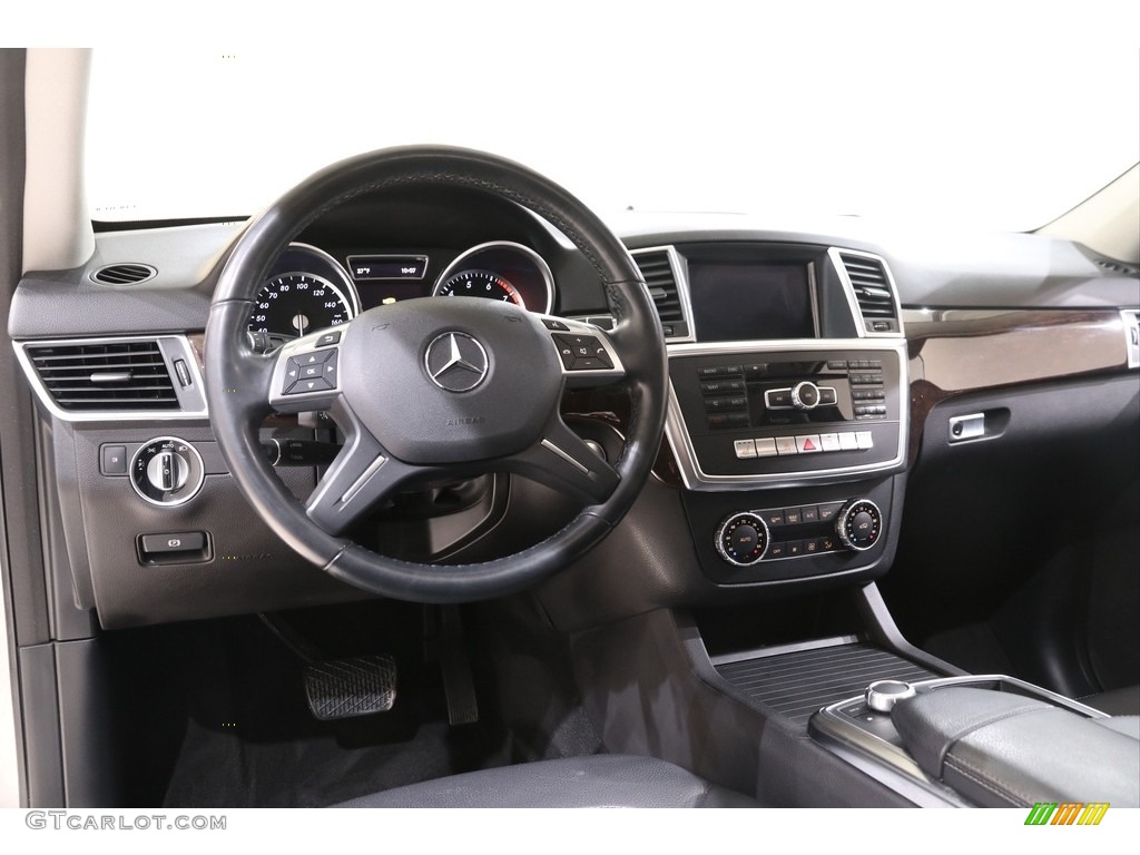 2014 ML 350 4Matic - Paladium Silver Metallic / Black photo #6