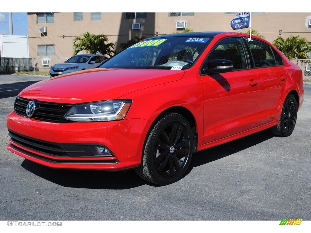 Tornado Red 2018 Volkswagen Jetta SE Sport Exterior Photo #141022855