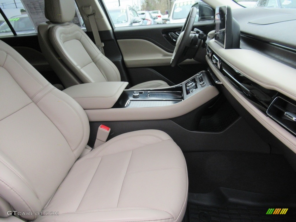 2020 Aviator Reserve - Iced Mocha / Sandstone photo #13