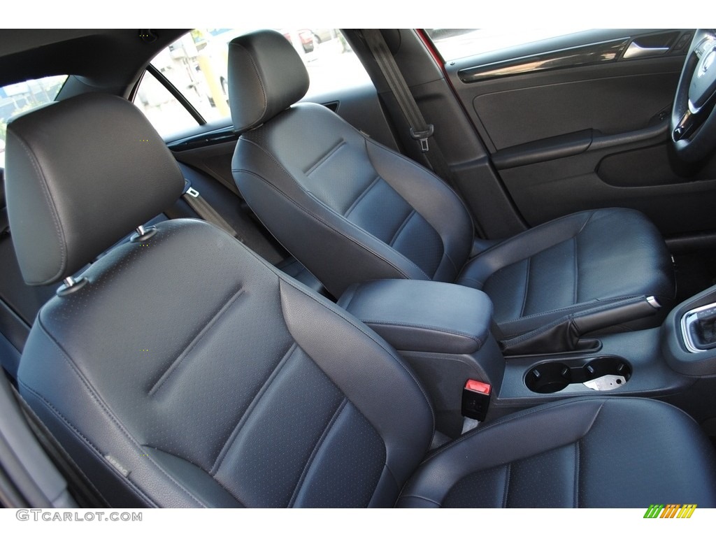 2018 Volkswagen Jetta SE Sport Front Seat Photos