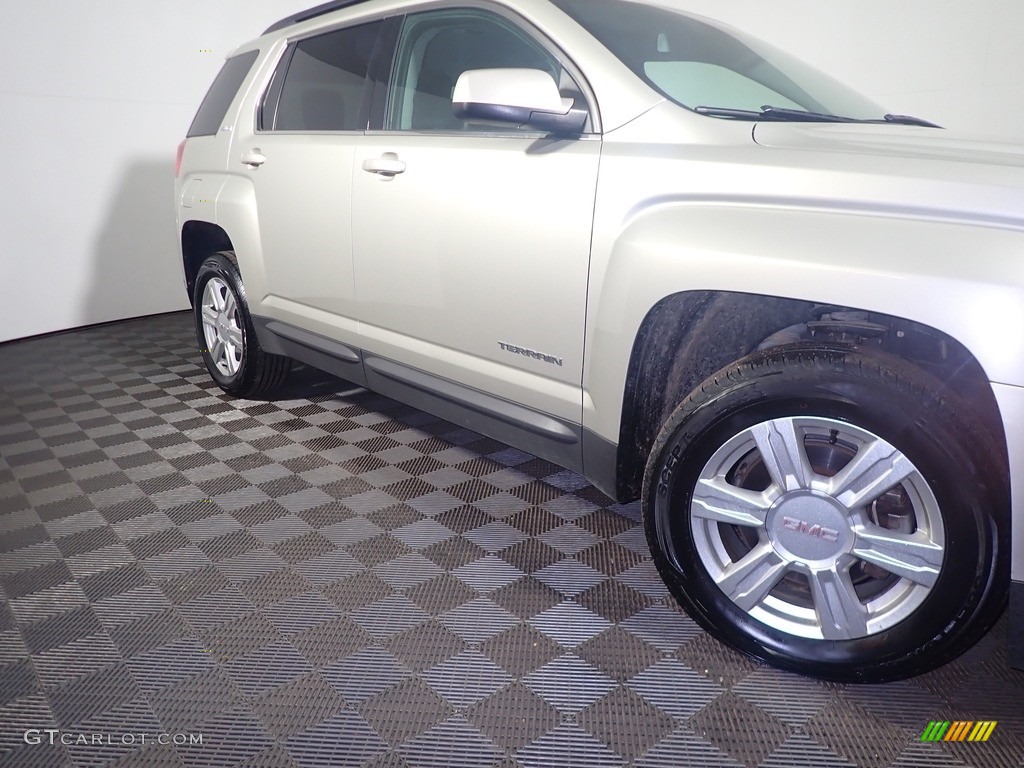2014 Terrain SLE - Champagne Silver Metallic / Jet Black photo #4