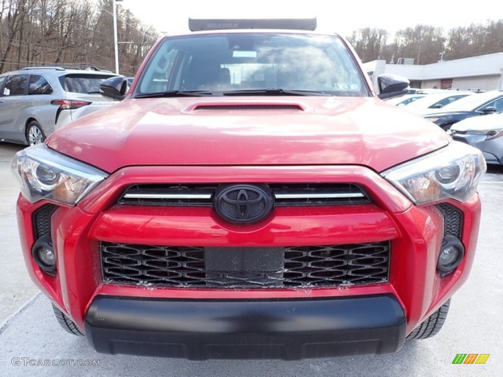 2021 4Runner Venture 4x4 - Barcelona Red Metallic / Black photo #9