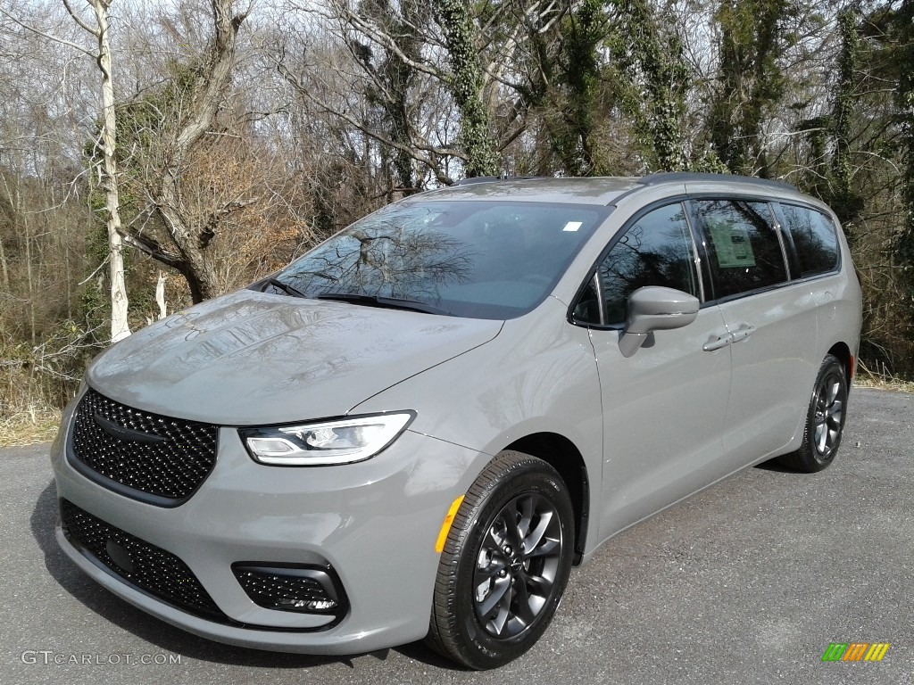 2021 Pacifica Touring - Ceramic Gray / Black photo #2