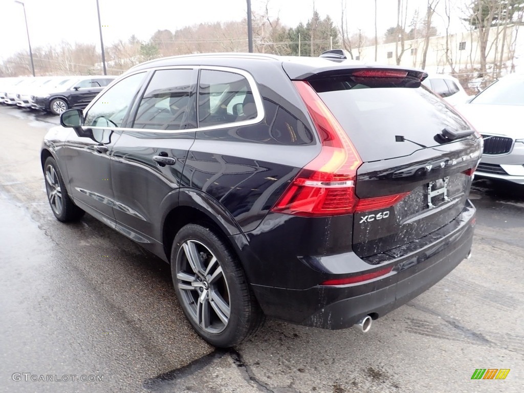2021 XC60 T6 AWD Momentum - Onyx Black Metallic / Blonde/Charcoal photo #4