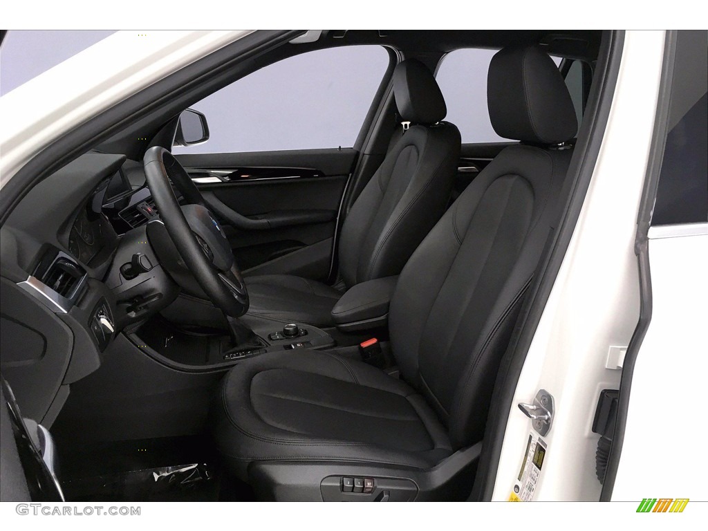 2018 X1 sDrive28i - Alpine White / Black photo #28