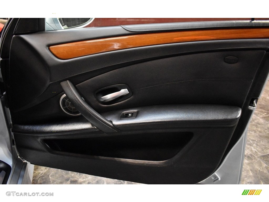 2008 M5 Sedan - Silverstone Metallic / Black photo #17