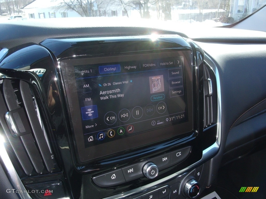 2021 Traverse Premier - Silver Ice Metallic / Jet Black photo #28