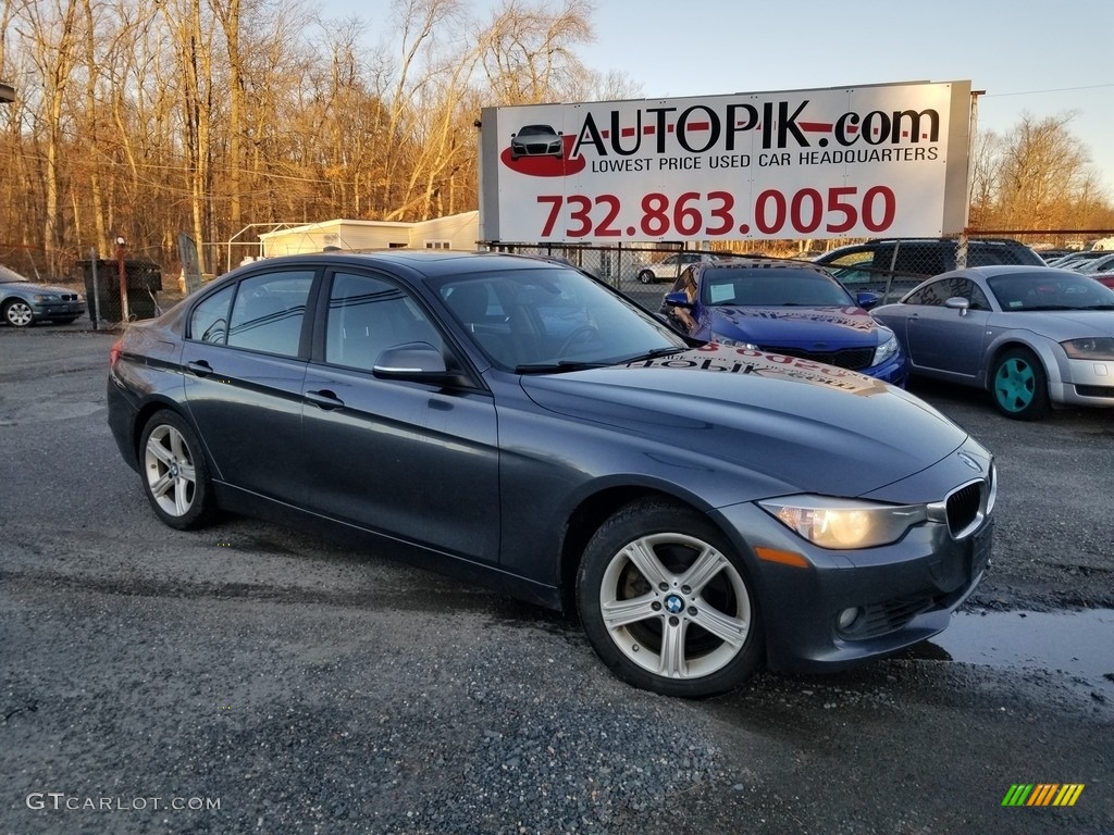 2013 3 Series 328i xDrive Sedan - Black Sapphire Metallic / Black photo #1