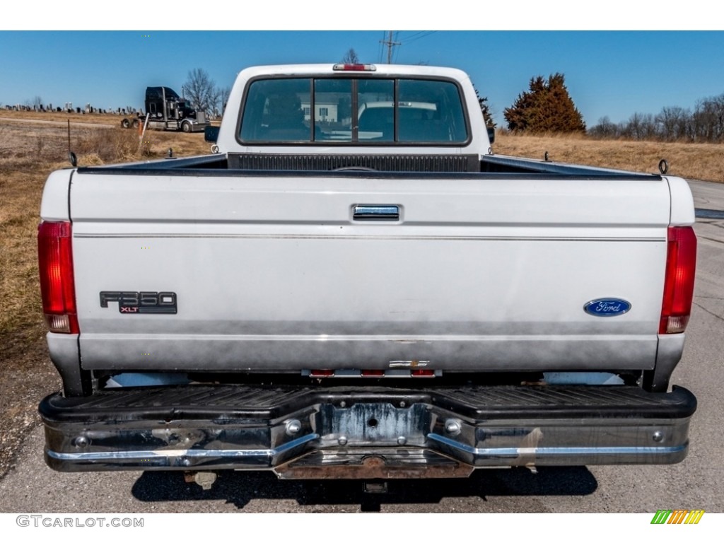 1997 F350 XL Extended Cab - Oxford White / Opal Grey photo #5