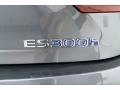 2018 Lexus ES 300h Badge and Logo Photo