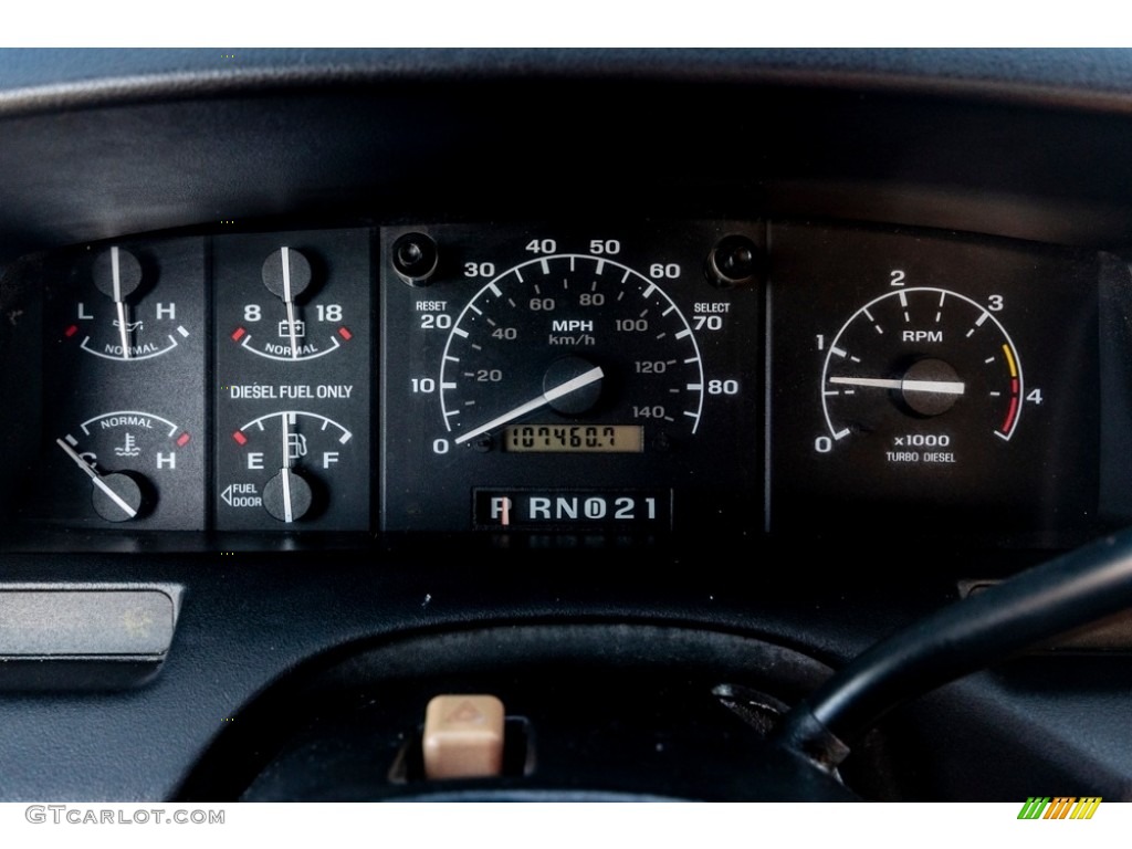 1997 F350 XL Extended Cab - Oxford White / Opal Grey photo #32