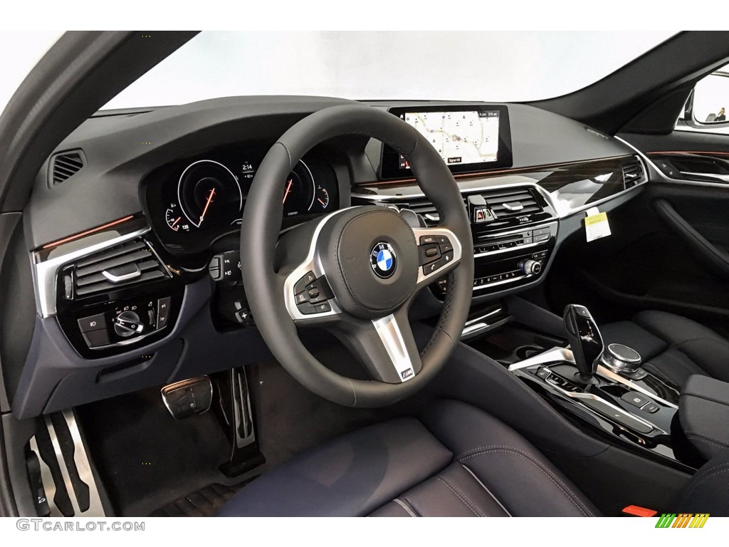 2019 BMW 5 Series 540i Sedan Night Blue Dashboard Photo #141037884