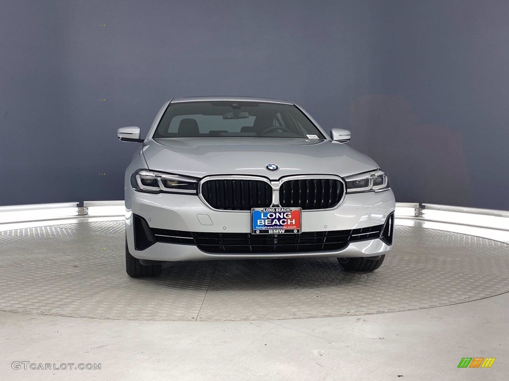 2021 5 Series 540i Sedan - Glacier Silver Metallic / Black photo #4