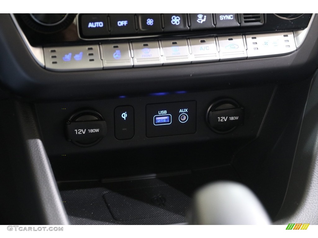2018 Hyundai Sonata Limited 2.0T Controls Photo #141044028