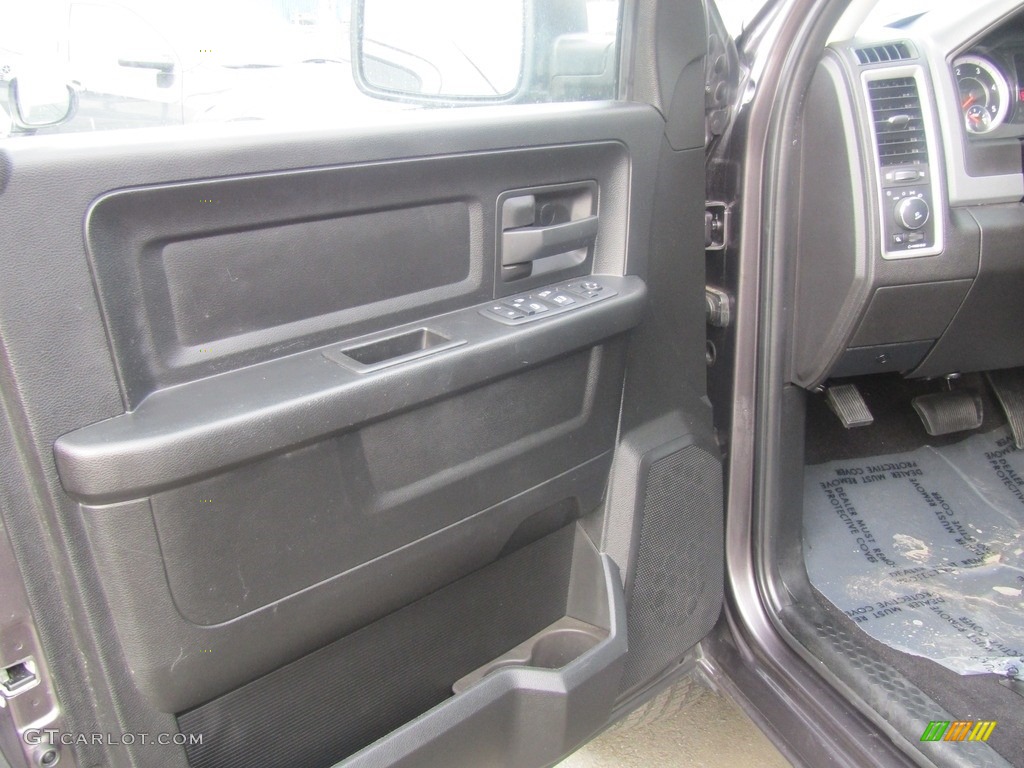 2019 1500 Classic Tradesman Crew Cab 4x4 - Maximum Steel Metallic / Black/Diesel Gray photo #8