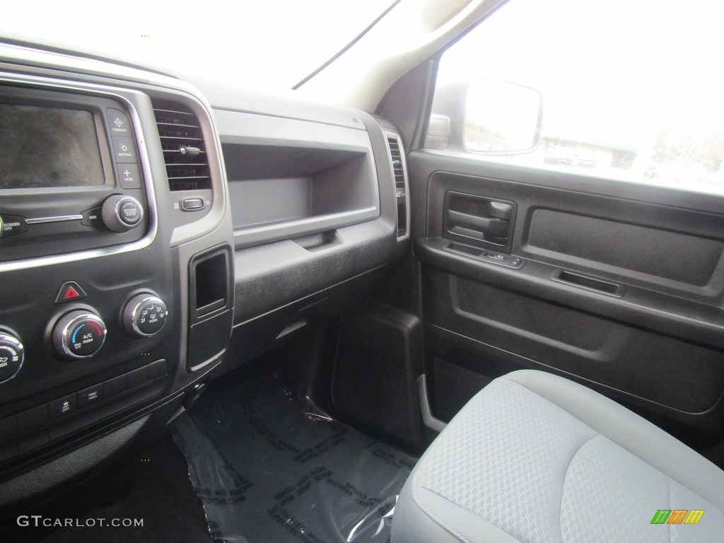 2019 1500 Classic Tradesman Crew Cab 4x4 - Maximum Steel Metallic / Black/Diesel Gray photo #14