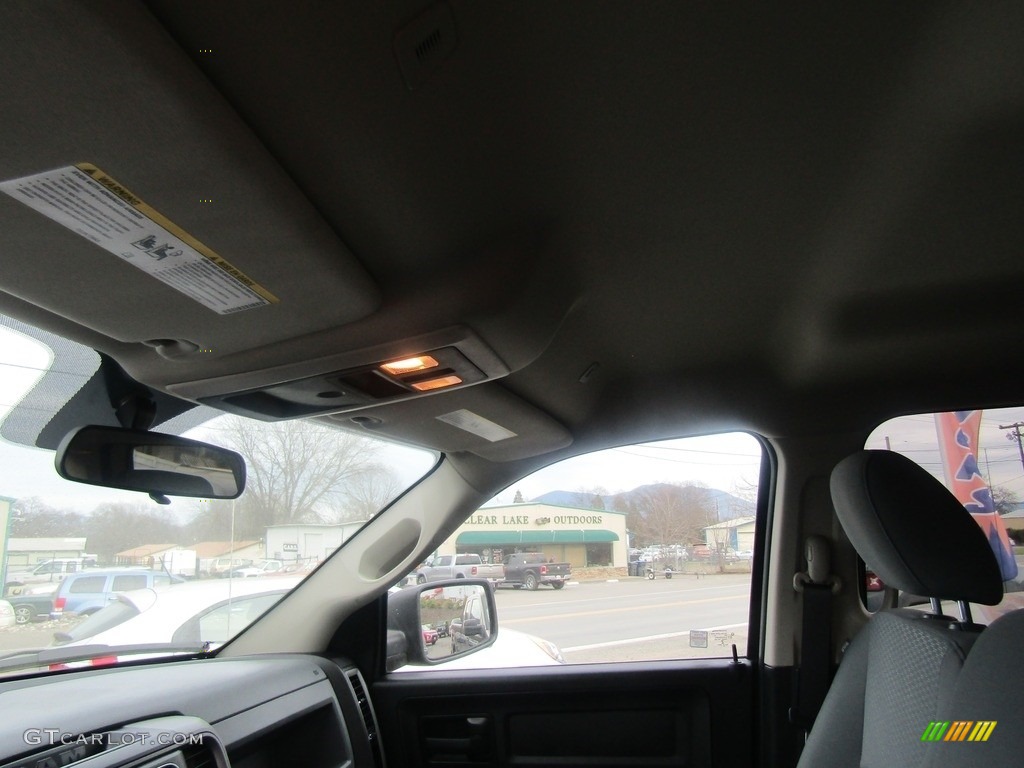 2019 1500 Classic Tradesman Crew Cab 4x4 - Maximum Steel Metallic / Black/Diesel Gray photo #16