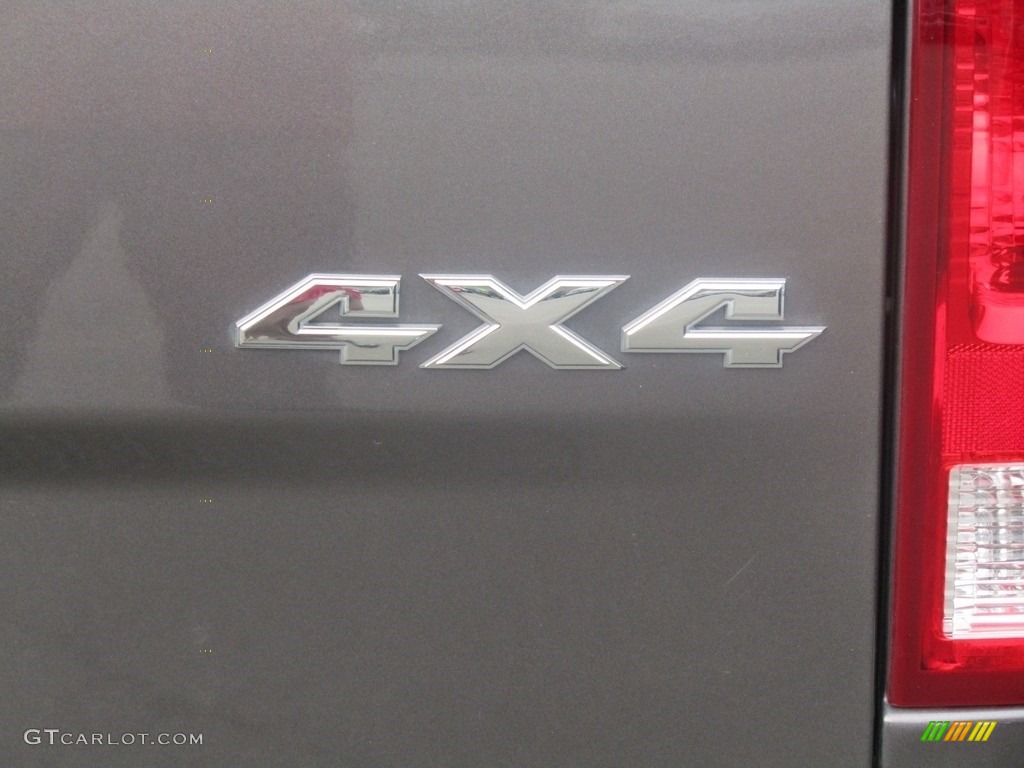 2019 1500 Classic Tradesman Crew Cab 4x4 - Maximum Steel Metallic / Black/Diesel Gray photo #22