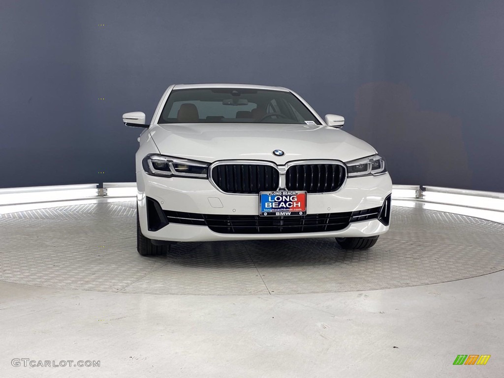 2021 5 Series 530i Sedan - Alpine White / Cognac photo #4