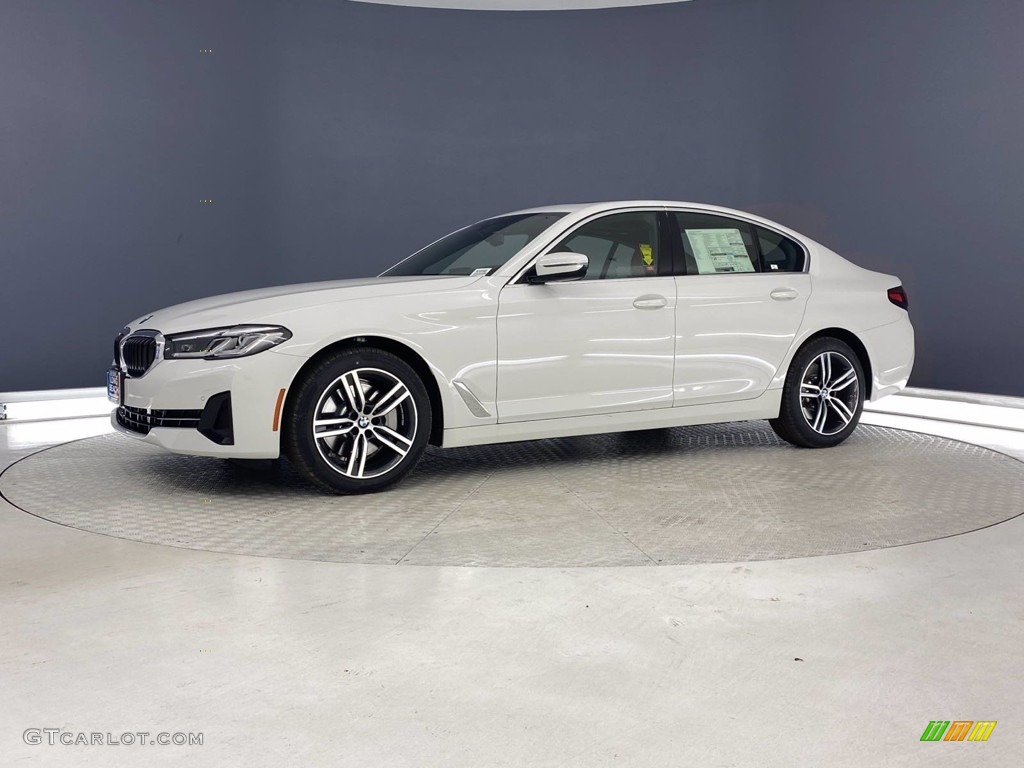 2021 5 Series 530i Sedan - Alpine White / Cognac photo #6