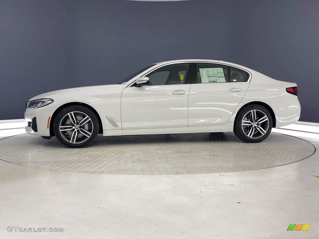 2021 5 Series 530i Sedan - Alpine White / Cognac photo #7