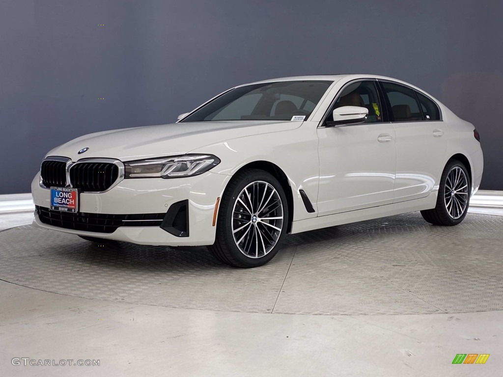 2021 5 Series 530i Sedan - Alpine White / Cognac photo #6