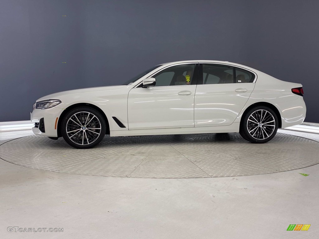 2021 5 Series 530i Sedan - Alpine White / Cognac photo #7
