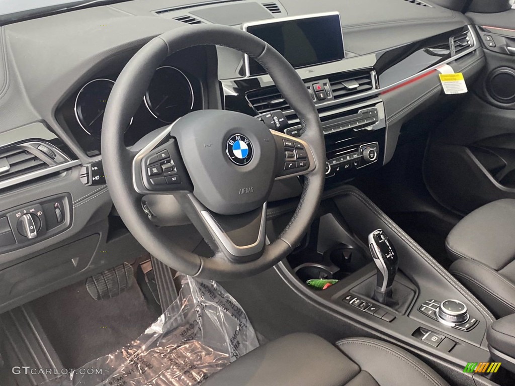 2021 X2 sDrive28i - Mineral Gray Metallic / Black photo #12