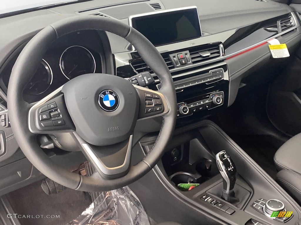2021 X2 sDrive28i - Mineral Gray Metallic / Black photo #19