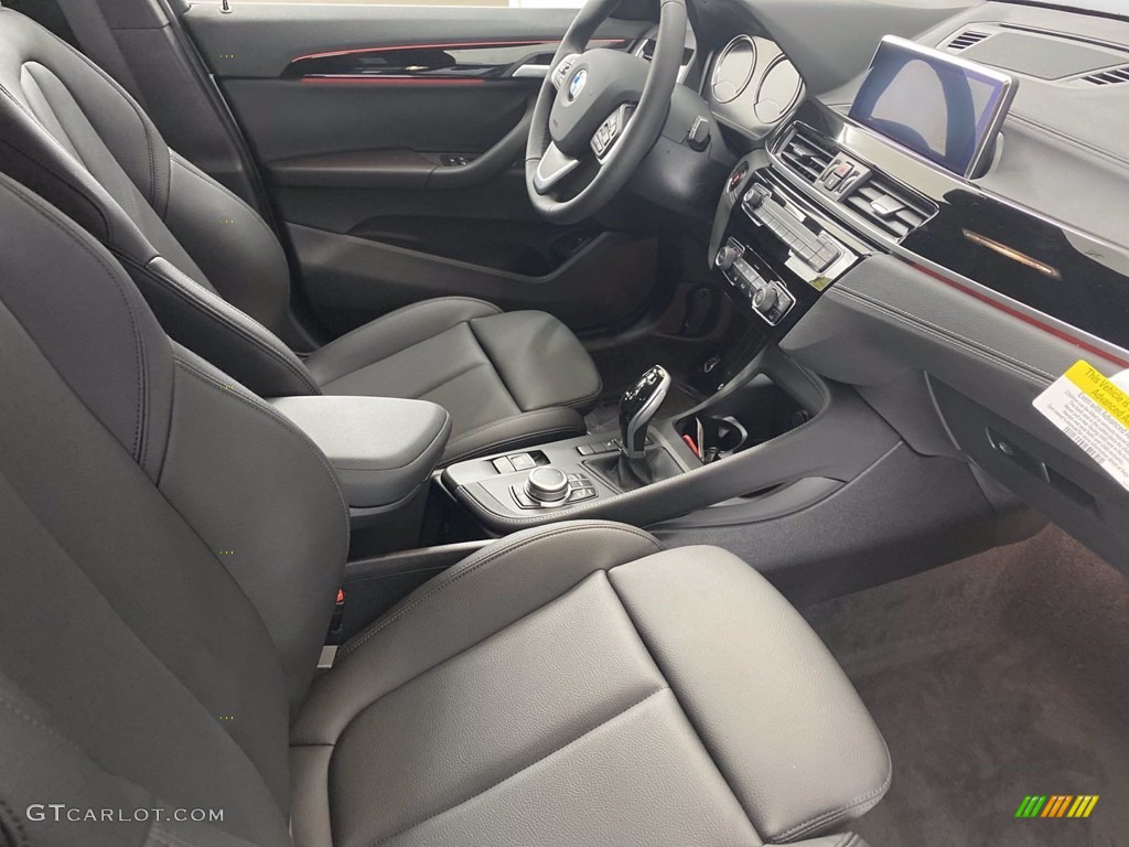 2021 X2 sDrive28i - Mineral Gray Metallic / Black photo #24