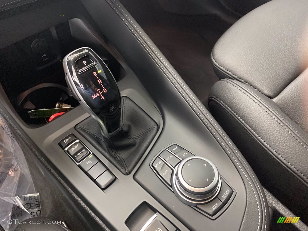 2021 X2 sDrive28i - Mineral Gray Metallic / Black photo #33