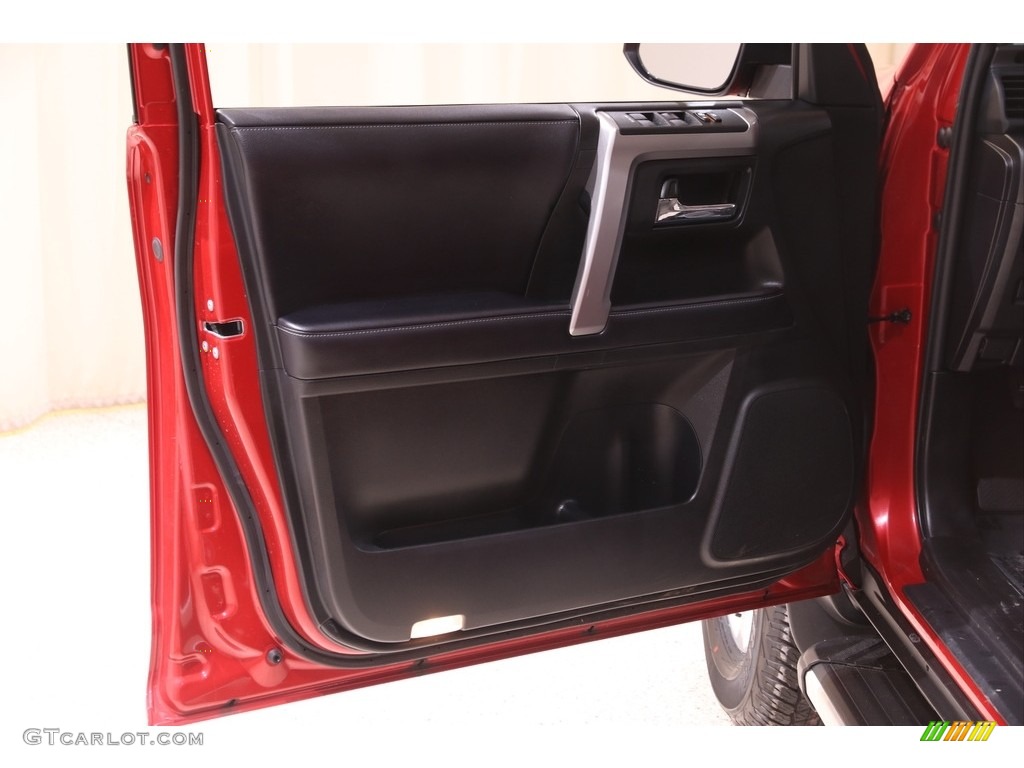 2018 4Runner SR5 4x4 - Barcelona Red Metallic / Black photo #4