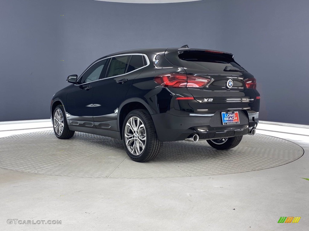 2021 X2 sDrive28i - Black Sapphire Metallic / Black photo #8